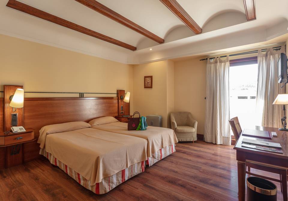 Habitación Hotel Abades Guadix 4* Habitación Hotel Abades Guadix 4*