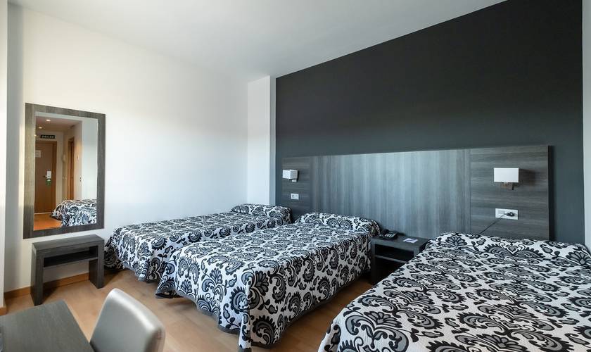 Chambre double + lit supplémentaire Hotel Abades Vía Norte 3* Miranda de Ebro