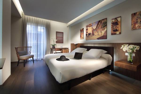 Servicio de habitaciones ($) Hotel Abades Recogidas 4* Granada Servicio de habitaciones ($) Hotel Abades Recogidas 4* Granada