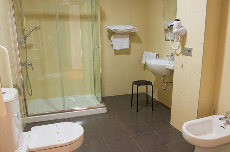 Banheiro Hotel Abades Vía Norte 3* Miranda de Ebro