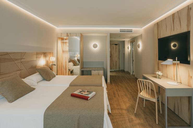 Duplo + cama extra (3 adultos) Hotel El Mirador 4* Loja Granada