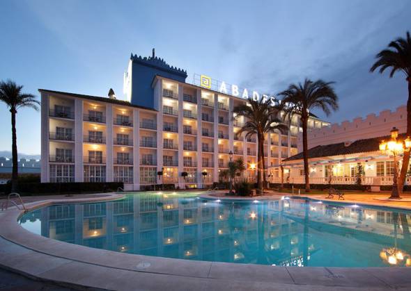 Outdoor pool Abades Benacazón 4* Hotel