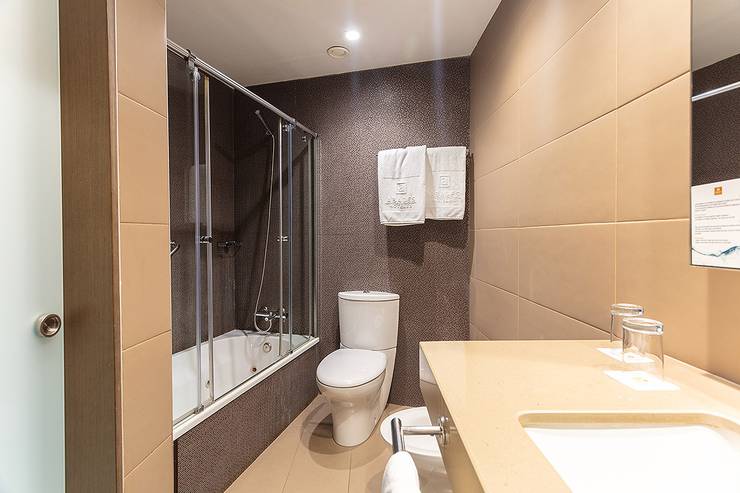 Double room (2 beds) Abades Recogidas 4* Hotel Granada Double room (2 beds) Abades Recogidas 4* Hotel Granada
