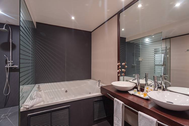 Priviledge junior suite abades nevada palace 4* hotel granada Priviledge junior suite abades nevada palace 4* hotel granada