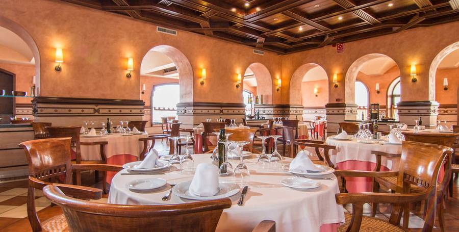 Restaurante Hotel Abades Guadix 4*