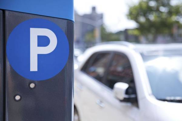 Parking exterior gratuito y parking exterior cubierto con cargo extra Hotel Abades Manzanil 3* Loja Parking exterior gratuito y parking exterior cubierto con cargo extra Hotel Abades Manzanil 3* Loja