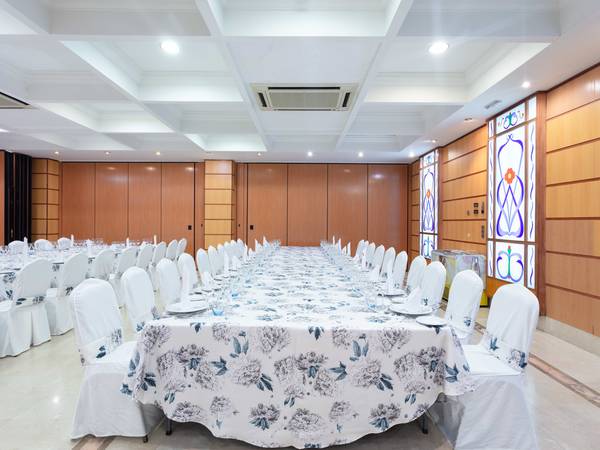 Salón de congresos Hotel Abades Loja 3* Salón de congresos Hotel Abades Loja 3*