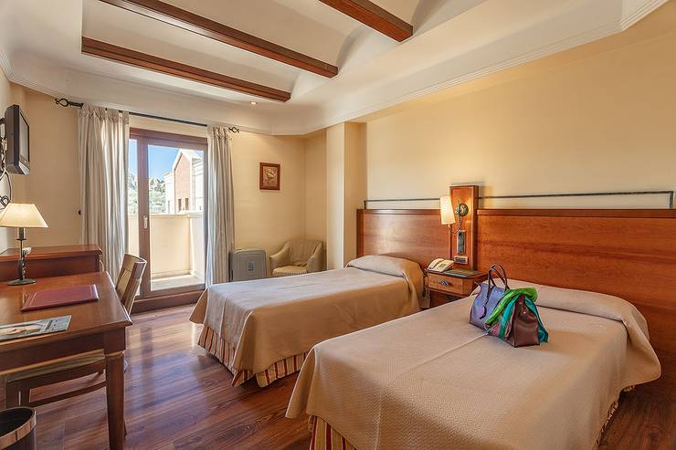 Habitación doble Hotel Abades Guadix 4* Habitación doble Hotel Abades Guadix 4*