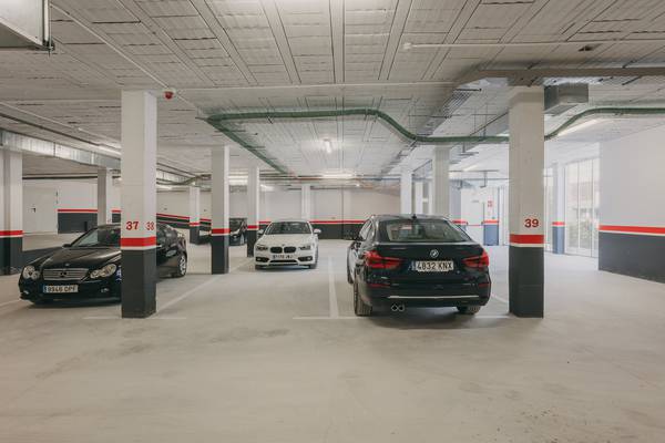 Parking hotel el mirador 4* loja granada Parking hotel el mirador 4* loja granada