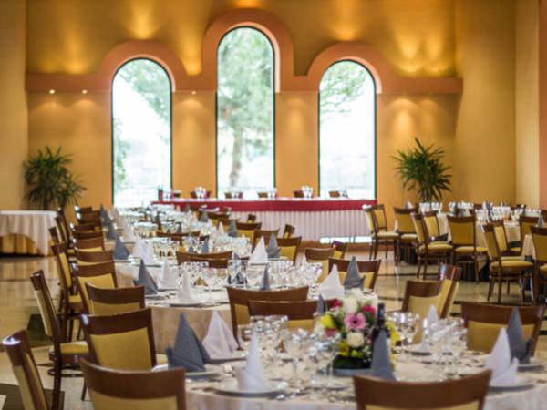 Salón de Reuniones Abades Hoteles Salón de Reuniones Abades Hoteles