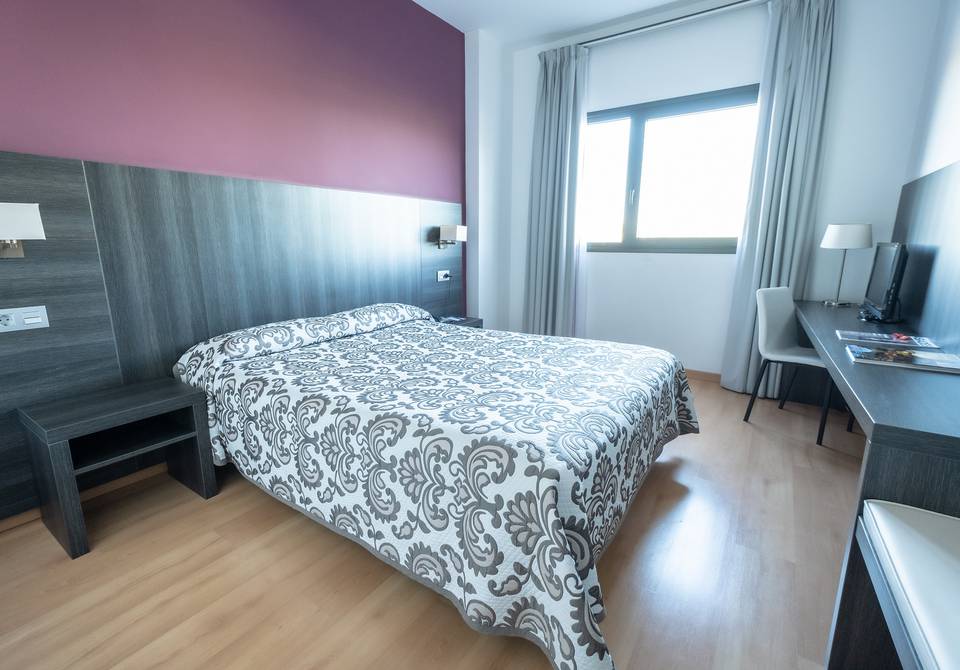 Twin room abades vía norte 3* hotel miranda del ebro Twin room abades vía norte 3* hotel miranda del ebro