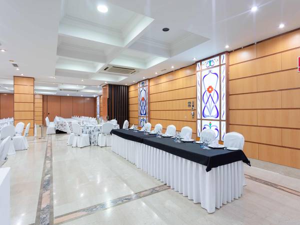 Salón de congresos Hotel Abades Loja 3* Salón de congresos Hotel Abades Loja 3*