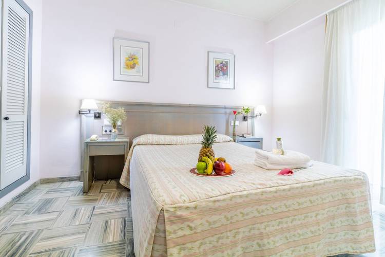 Room Abades Manzanil 3* Hotel Loja