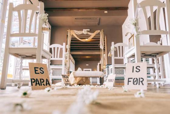 Detalle boda civil interior Hotel Abades Benacazón 4*