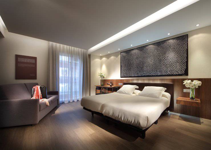 Habitación Doble + Cama Extra (2 Adultos + 1 Niño) Hotel Abades Recogidas 4* Granada Habitación Doble + Cama Extra (2 Adultos + 1 Niño) Hotel Abades Recogidas 4* Granada