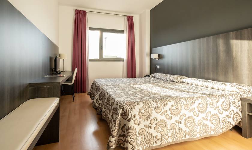 Habitación doble de uso individual Hotel Abades Vía Norte 3* Miranda de Ebro