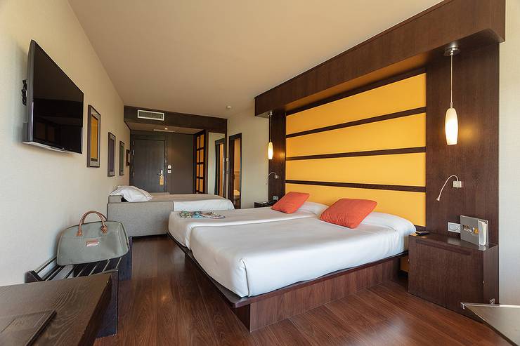 Duplo + cama extra (3 adultos) Hotel Abades Nevada Palace 4* Granada