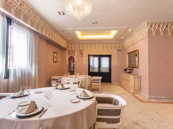 Almutamid Hôtel Abades Benacazón 4* Almutamid Hôtel Abades Benacazón 4*