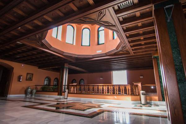 Lobby Hotel Abades Guadix 4* em Guadix Lobby Hotel Abades Guadix 4* em Guadix