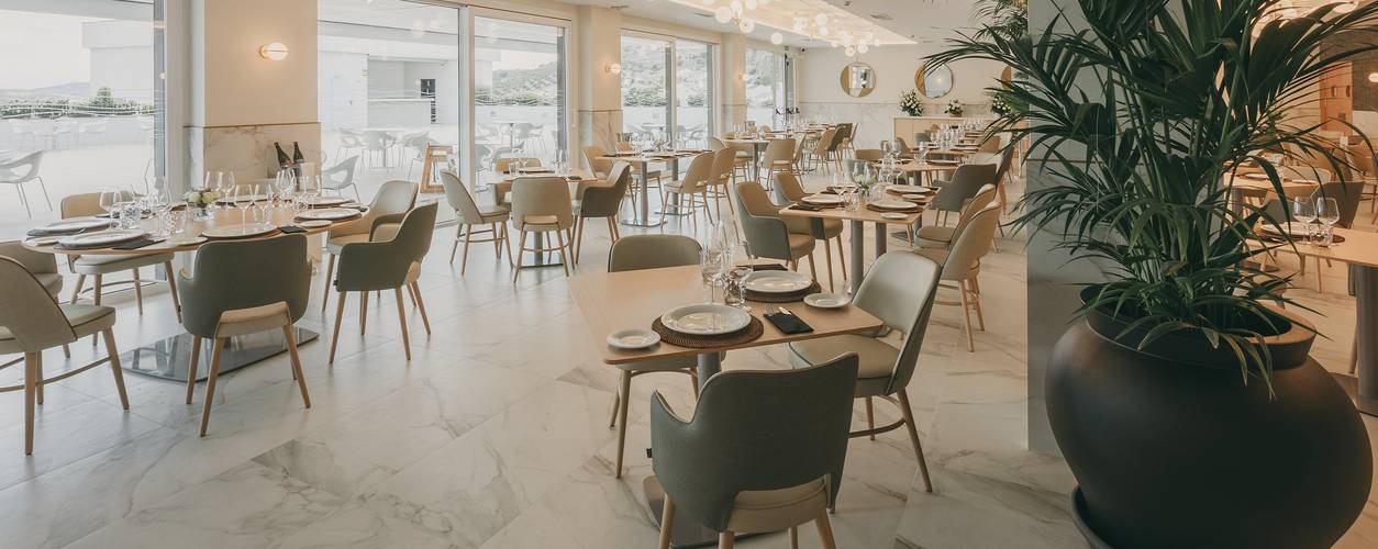 Abades Hotels - Loja Granada - Abades Hotels - Loja Granada -