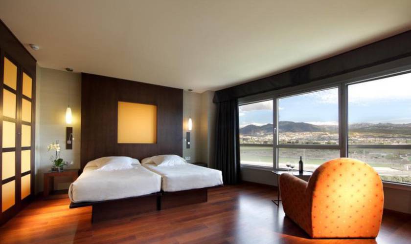 Duplo + cama extra (2 adultos + 1 criança) Hotel Abades Nevada Palace 4* Granada