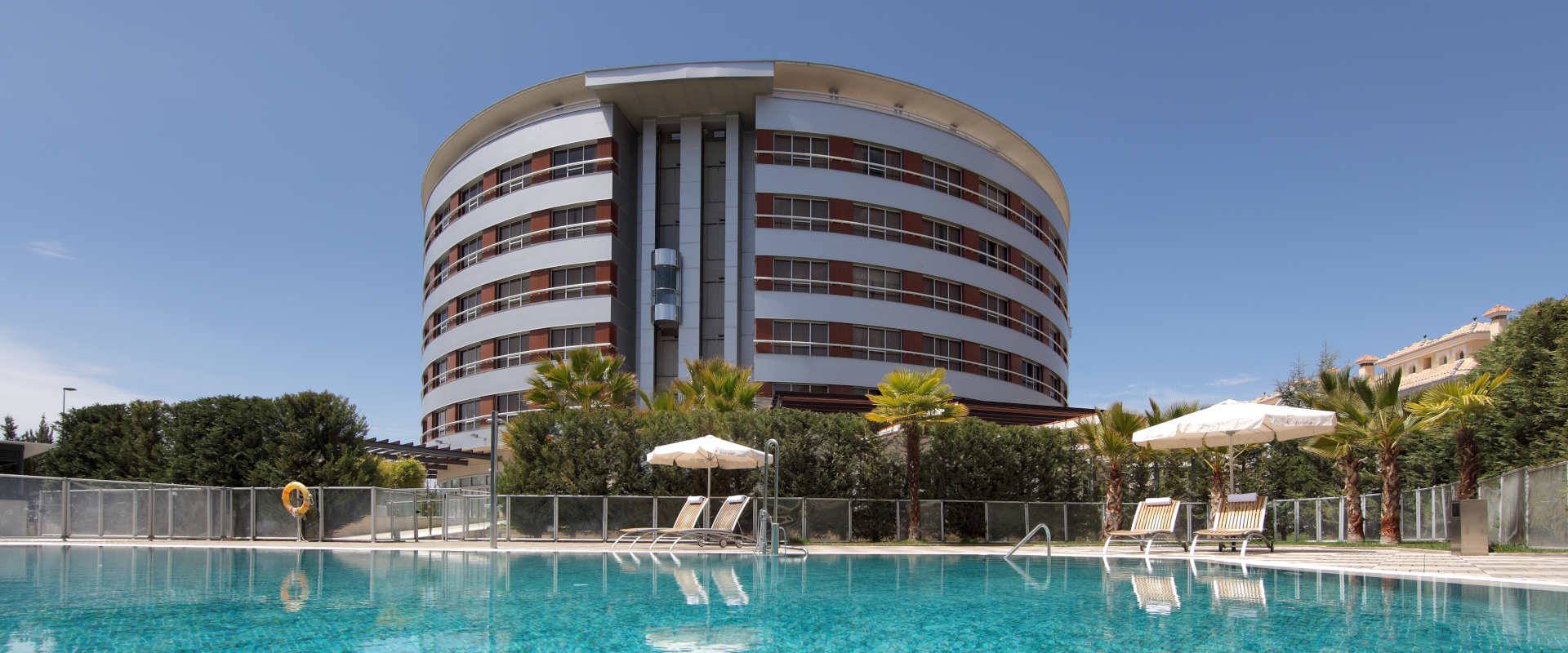 ¡Cuenta siempre con Abades Hoteles ¡Cuenta siempre con Abades Hoteles