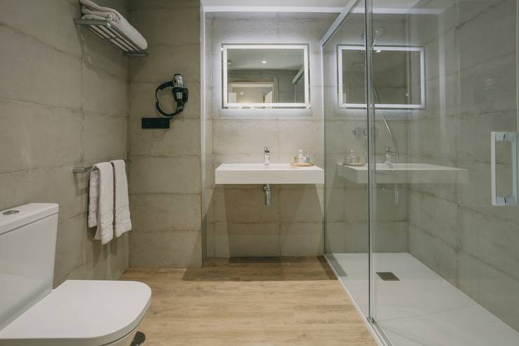Double + extra bed (3 adults) El Mirador 4* Hotel Loja Granada Double + extra bed (3 adults) El Mirador 4* Hotel Loja Granada