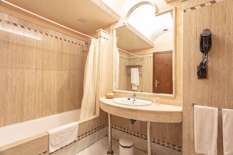Junior suite abades guadix 4* hotel Junior suite abades guadix 4* hotel