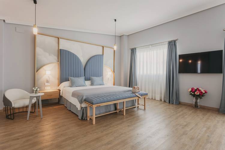 Junior suite deluxe con terraza privada Hotel El Mirador 4* Loja Granada