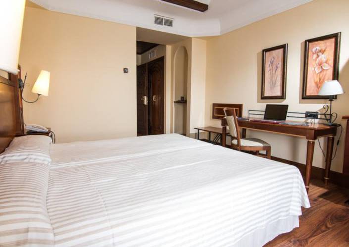Habitación Doble Uso Individual Hotel Abades Guadix 4* Guadix Habitación Doble Uso Individual Hotel Abades Guadix 4* Guadix