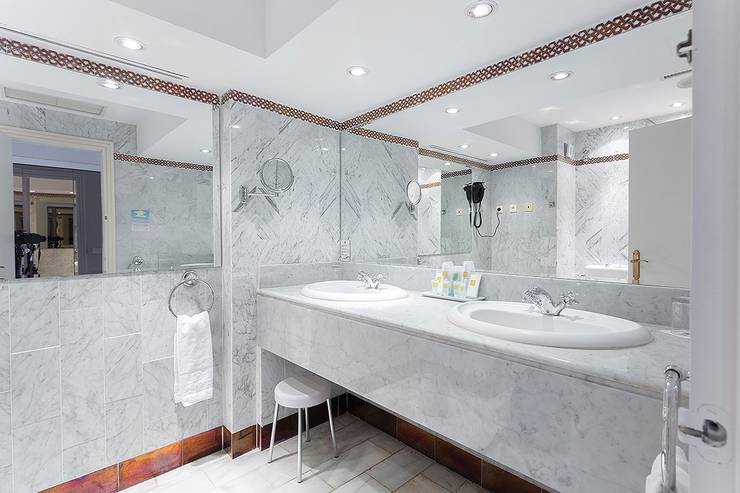Junior suite deluxe hotel abades benacazón 4* Junior suite deluxe hotel abades benacazón 4*