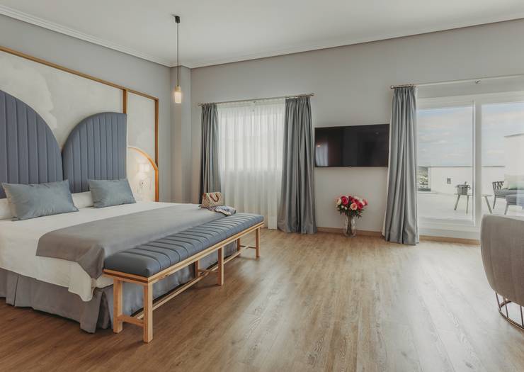 Junior suite deluxe alcazaba con terraza privada Hotel El Mirador 4* Loja Granada