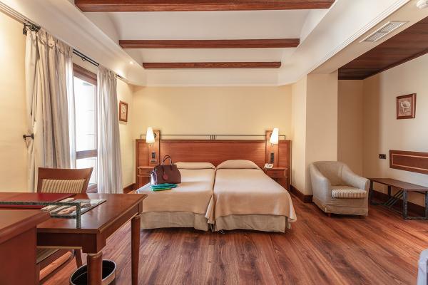 Junior Suite Hotel Abades Guadix 4* en Guadix Junior Suite Hotel Abades Guadix 4* en Guadix
