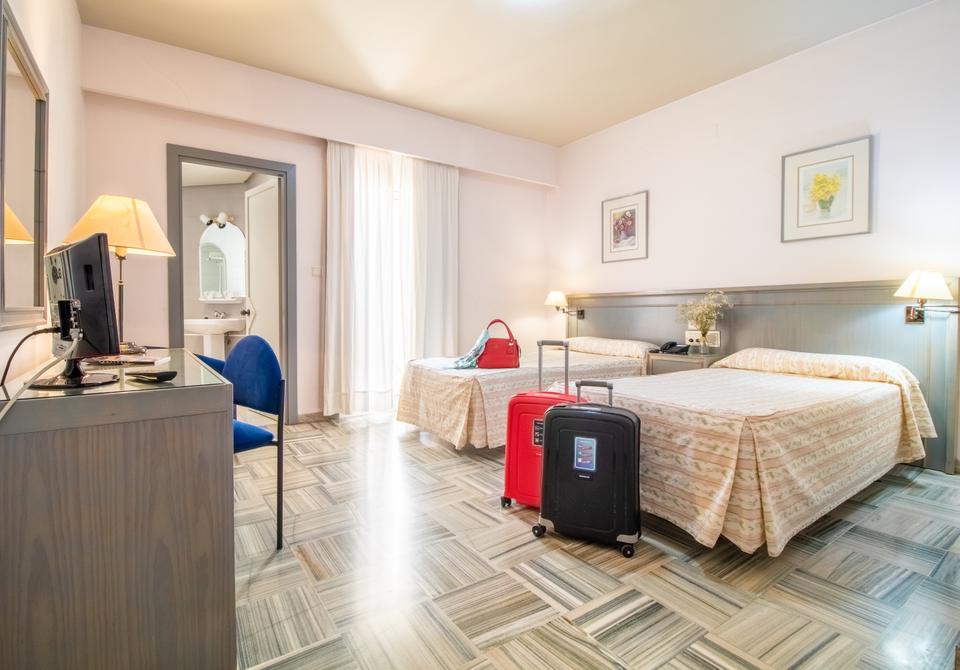 Zimmer Abades Manzanil 3* Hotel Loja Zimmer Abades Manzanil 3* Hotel Loja