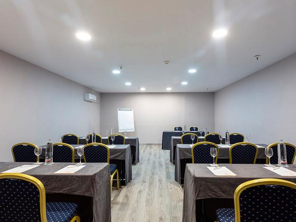 Mezquita Abades Benacazón 4* Hotel Mezquita Abades Benacazón 4* Hotel