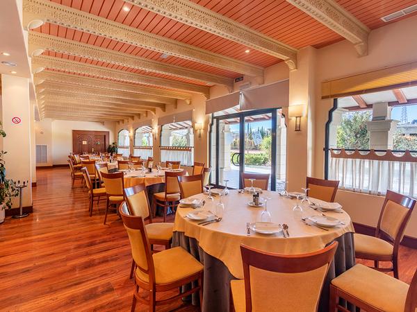 Sala de Reuniones Hotel Abades Guadix 4* Sala de Reuniones Hotel Abades Guadix 4*