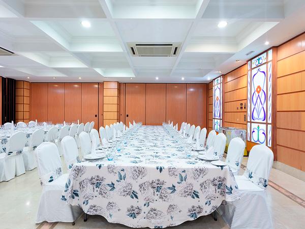 Salón de Congresos Hotel Abades Loja 3* Salón de Congresos Hotel Abades Loja 3*